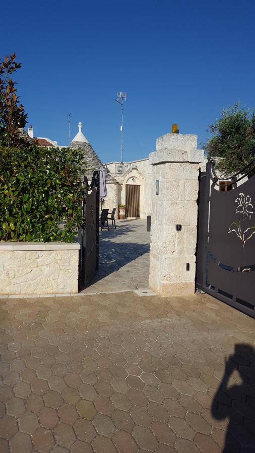 Trulli Dell'Aia Acomodação com café da manhã Alberobello Exterior foto