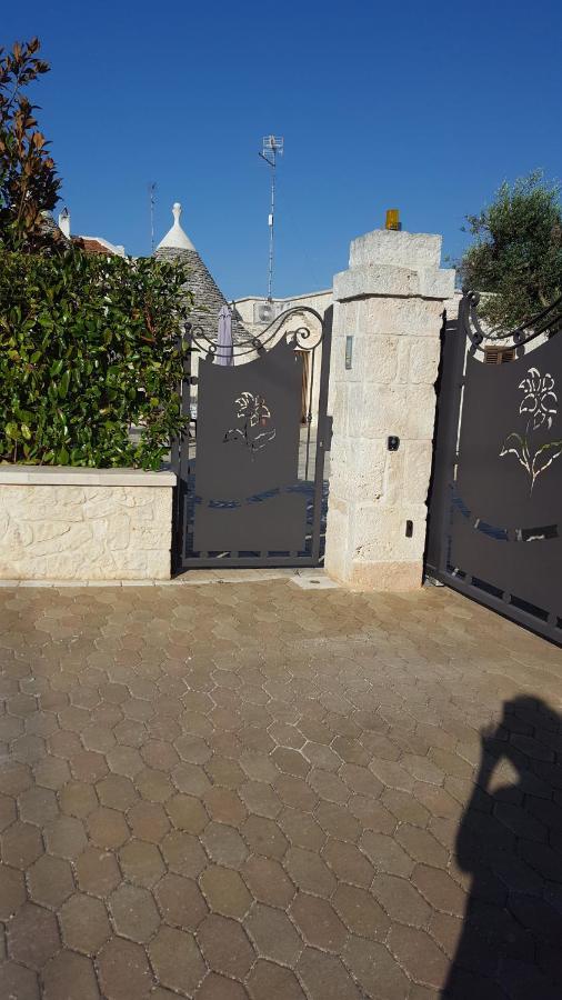 Trulli Dell'Aia Acomodação com café da manhã Alberobello Exterior foto